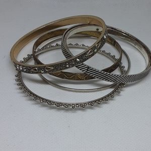 Set of braclets